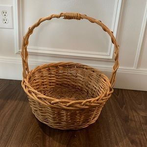 Large Basket - very well made